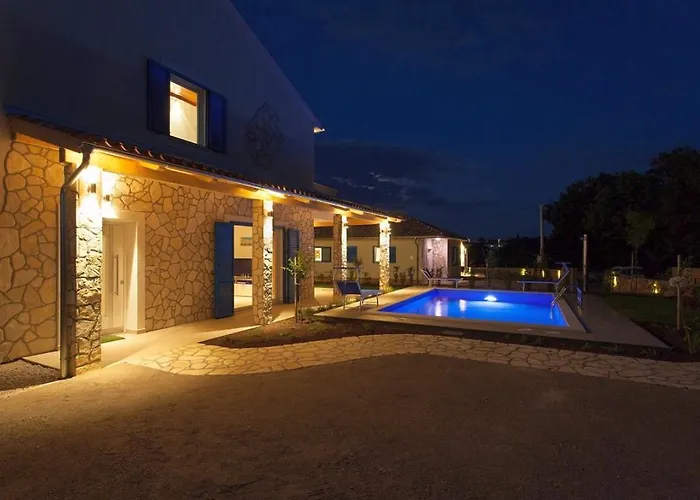 Villa Milohnici Florian * Milohnici